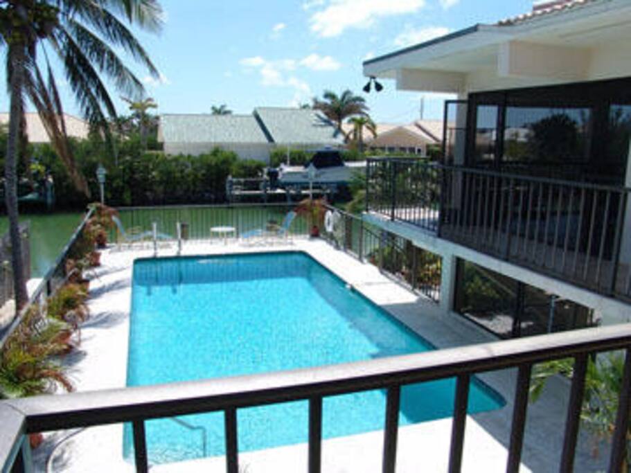 Pool,Water,Building,Resort,Swimming Pool