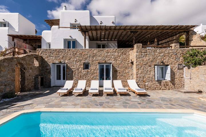 SUMMER MOOD VILLAS – 5 Bedrooms Villa(10+2 guests) gallery image 4