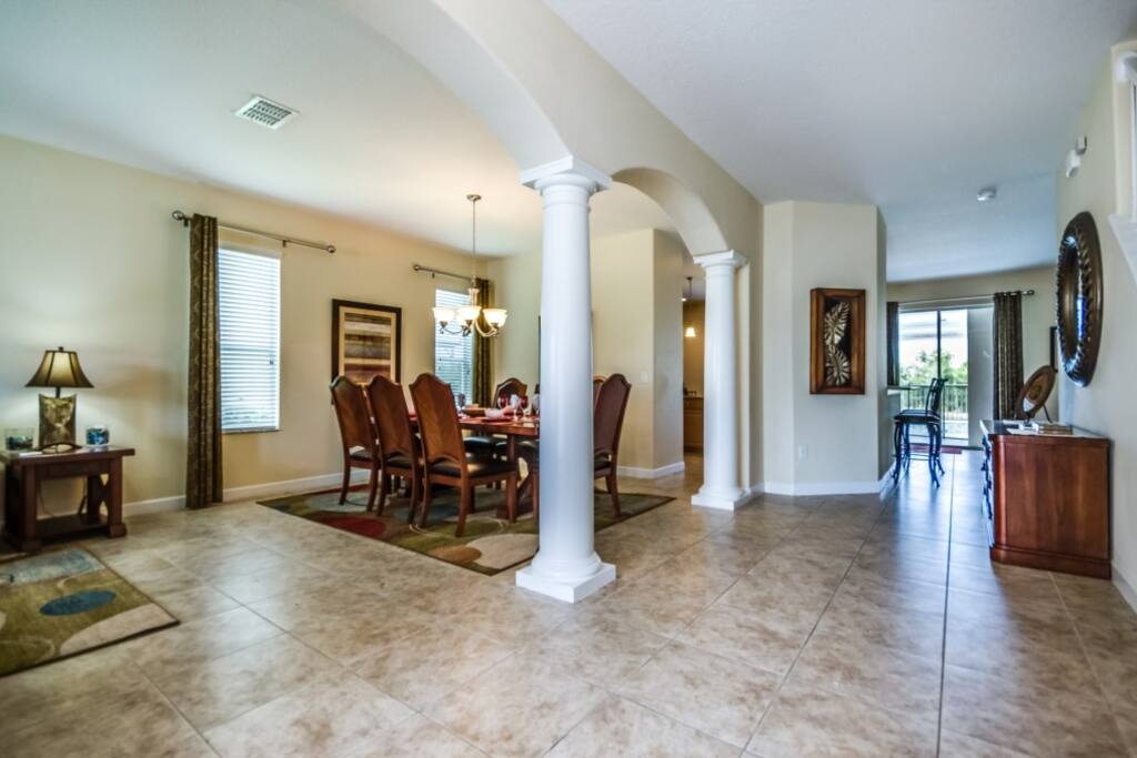 934SuffolkPl,Davenport-5