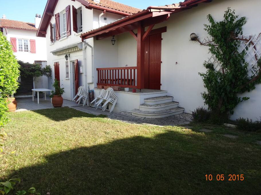 Maison côté jardin