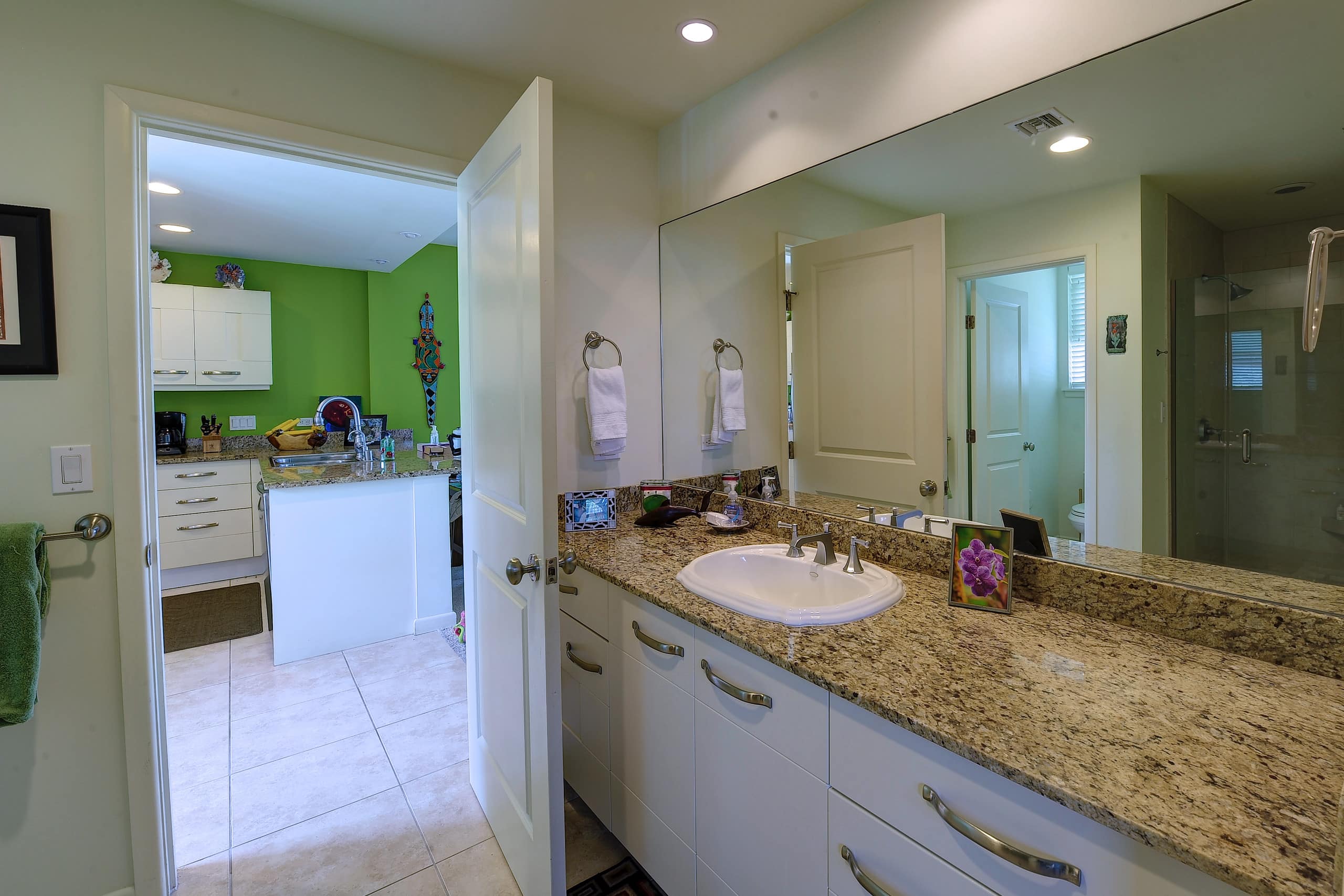 Townhouse in Kailua-Kona · ★4.79 · 3 bedrooms · 3 beds · 3 baths - Image 21