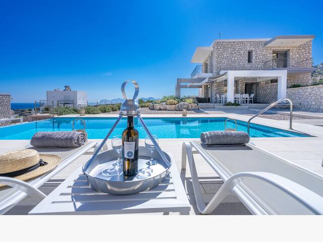 Red Rock Villa gallery image 3