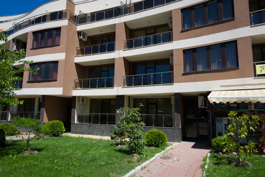 Терраса на 2-м этаже 2-nd floor terrace