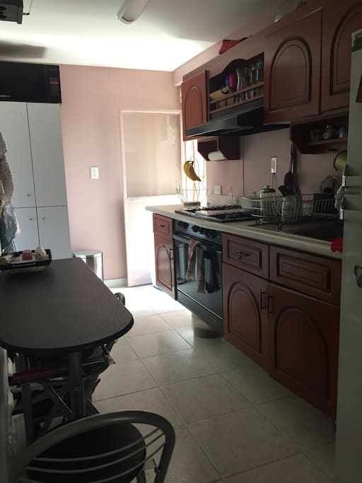 Fully equipped kitchen