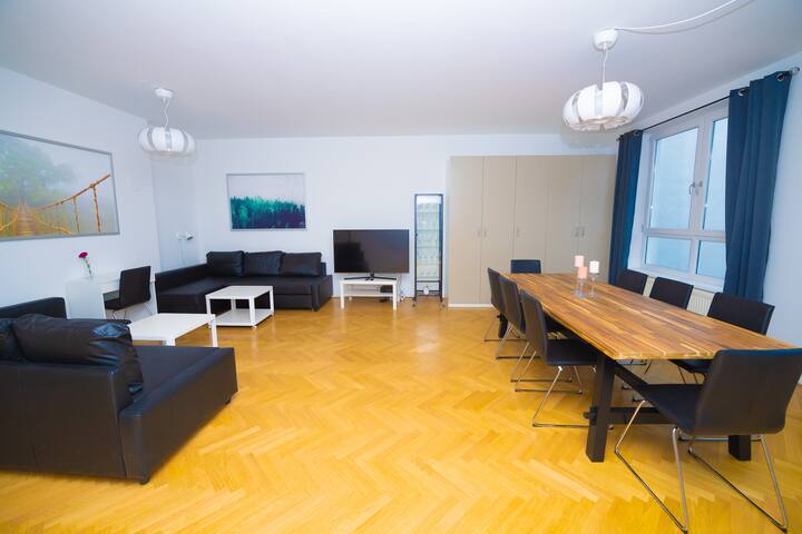 Hotspot Museum 6, first district (30) gallery image 2