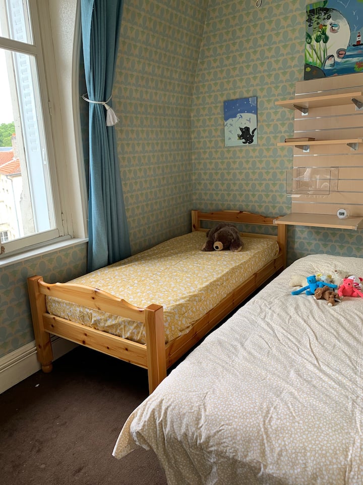 ლურჯი საძინებელი