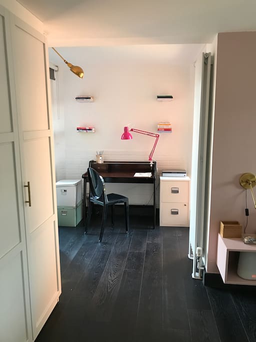 Bedroom's Office