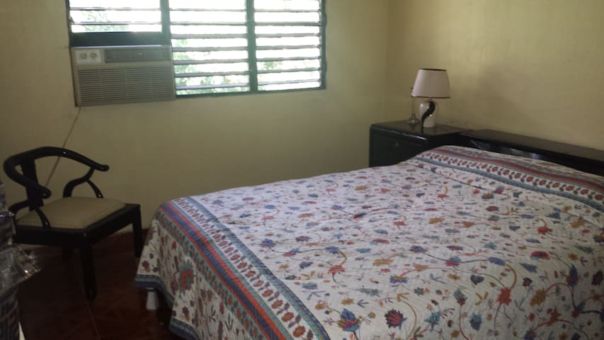 Ambiente familiar y limpio