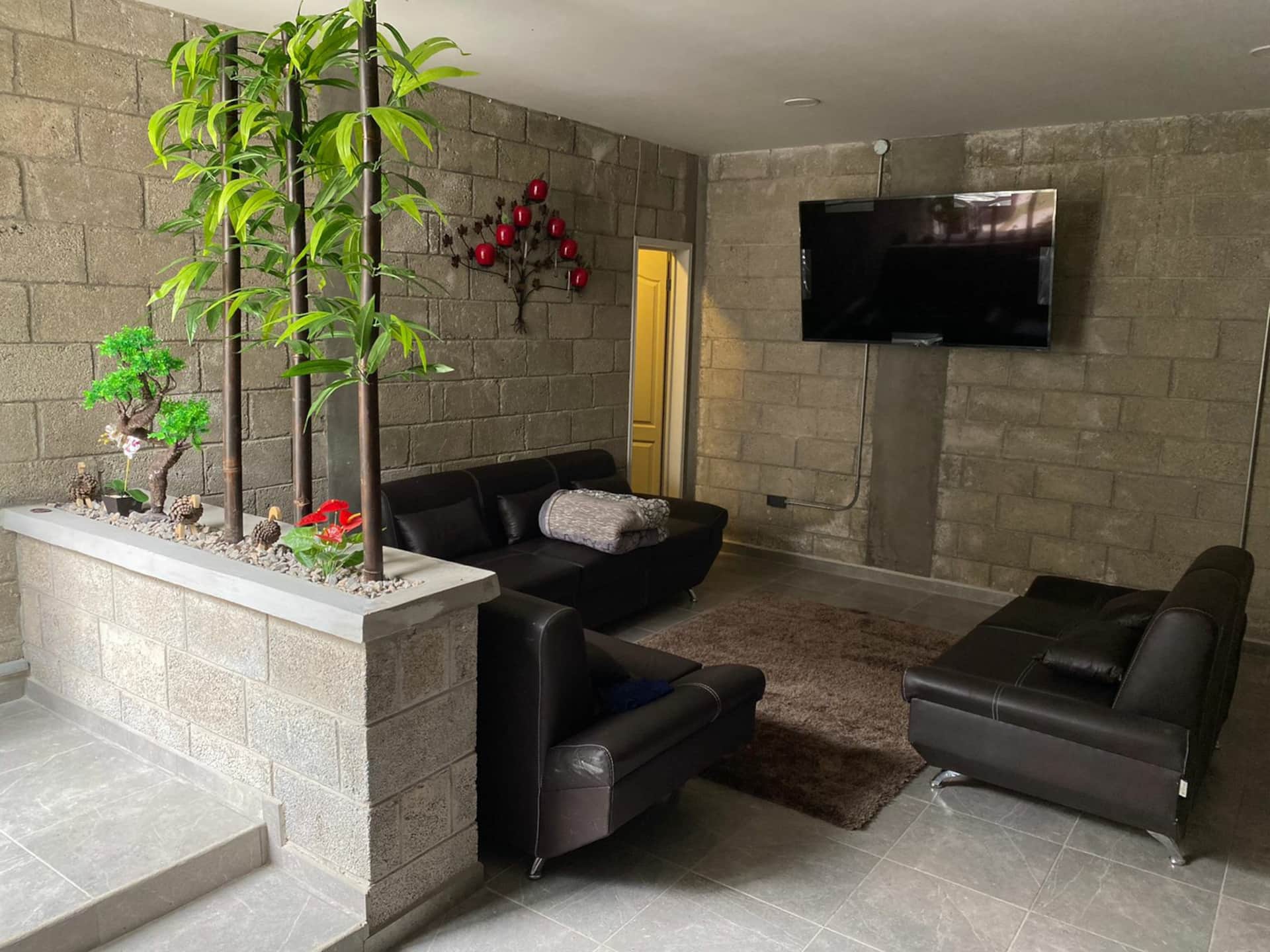 House with parking and garden