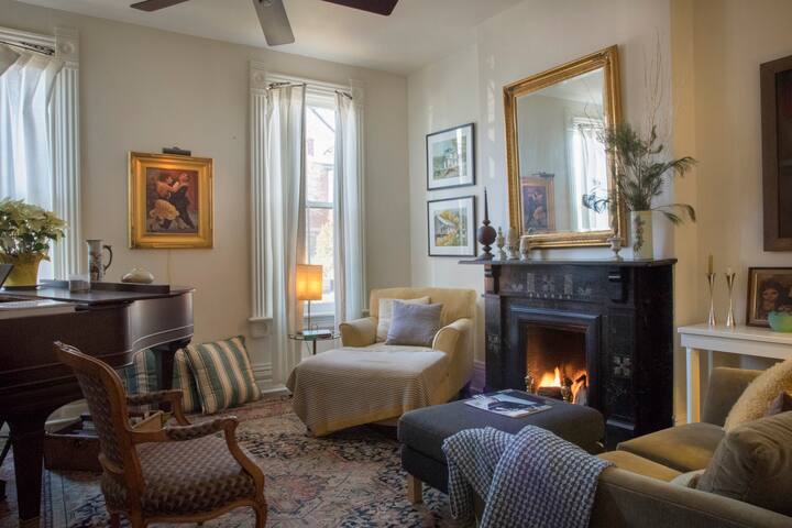 German Village Weekend Retreat on Schiller Park gallery image 5