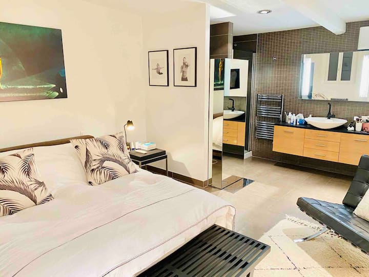 Zasebna spavaća soba u zasebnoj zgradi 