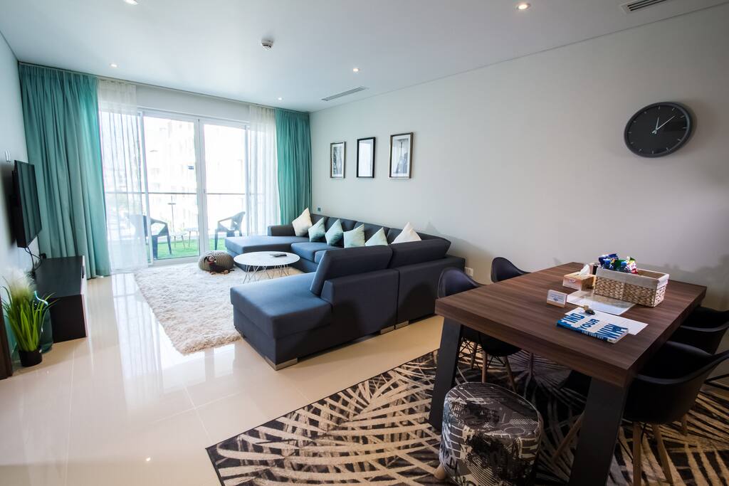 Have breakfast in the dining table or in the balcony?! your call