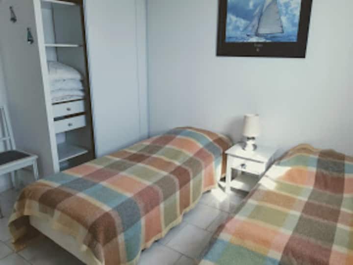 2 lôžková izba so skriňami