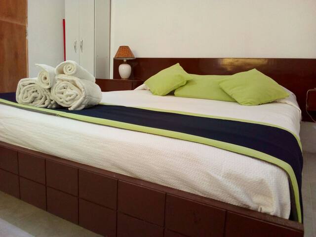 Cozy studio apartment close to everything | CAPI 5