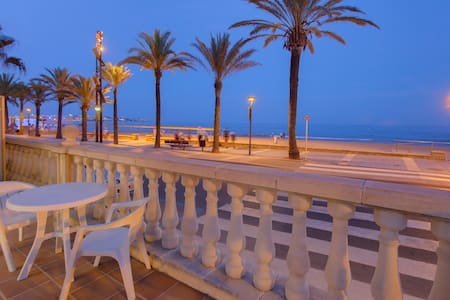 Hermoso apartamento frente a la playa