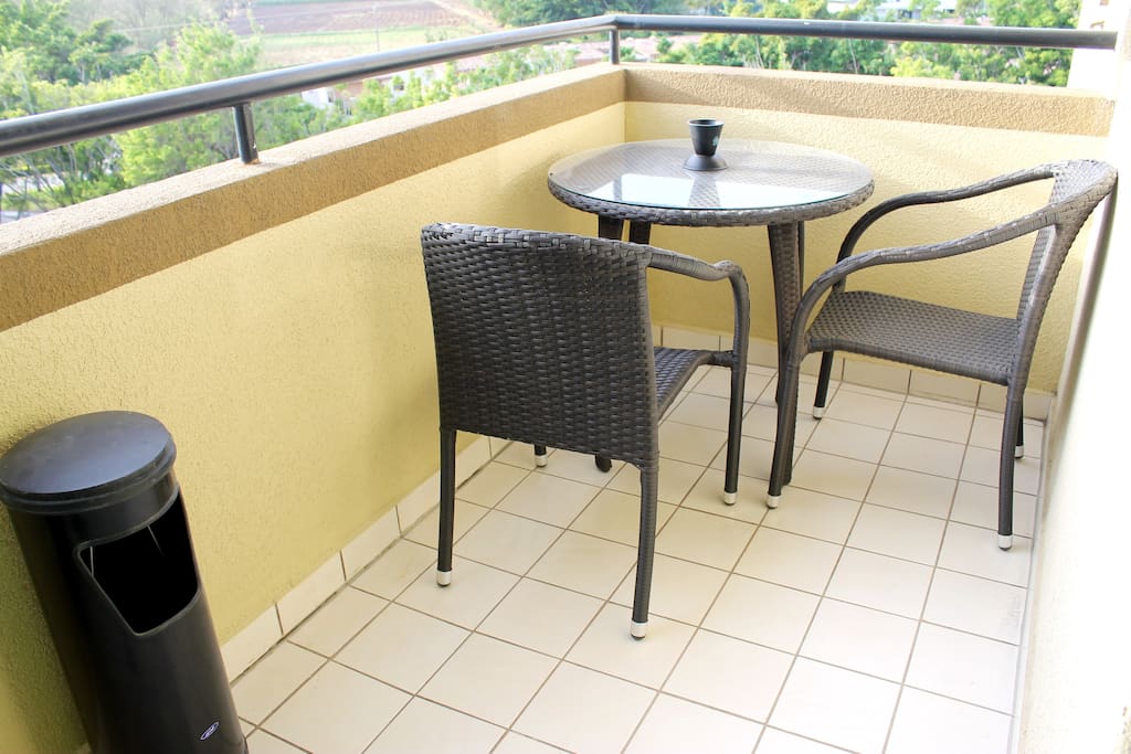 "Amazing view" and "we could sit on the terrace for breakfast in the morning" (Marlon, USA)