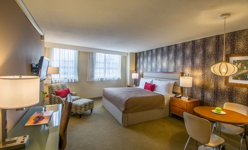 Studio near Georgetown Waterfront 1 (29th St)