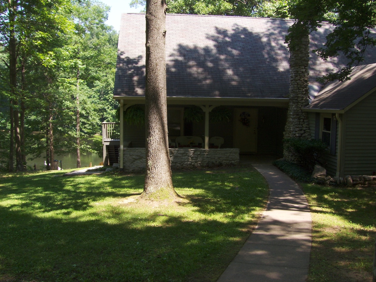 Lake House