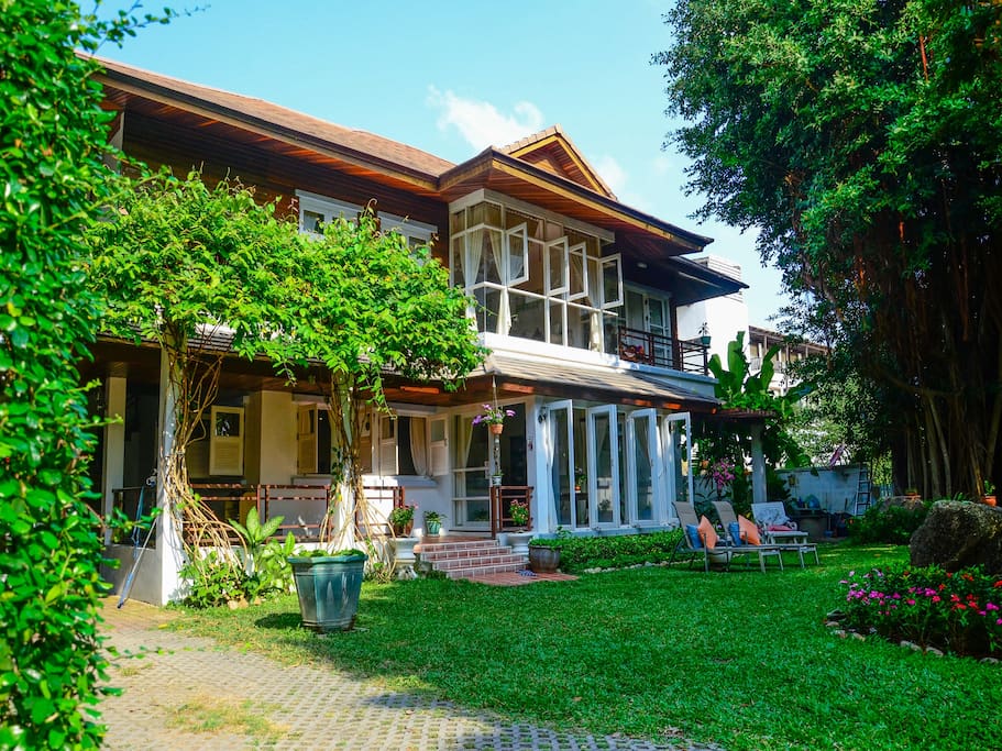 Banyan House bed and breakfast