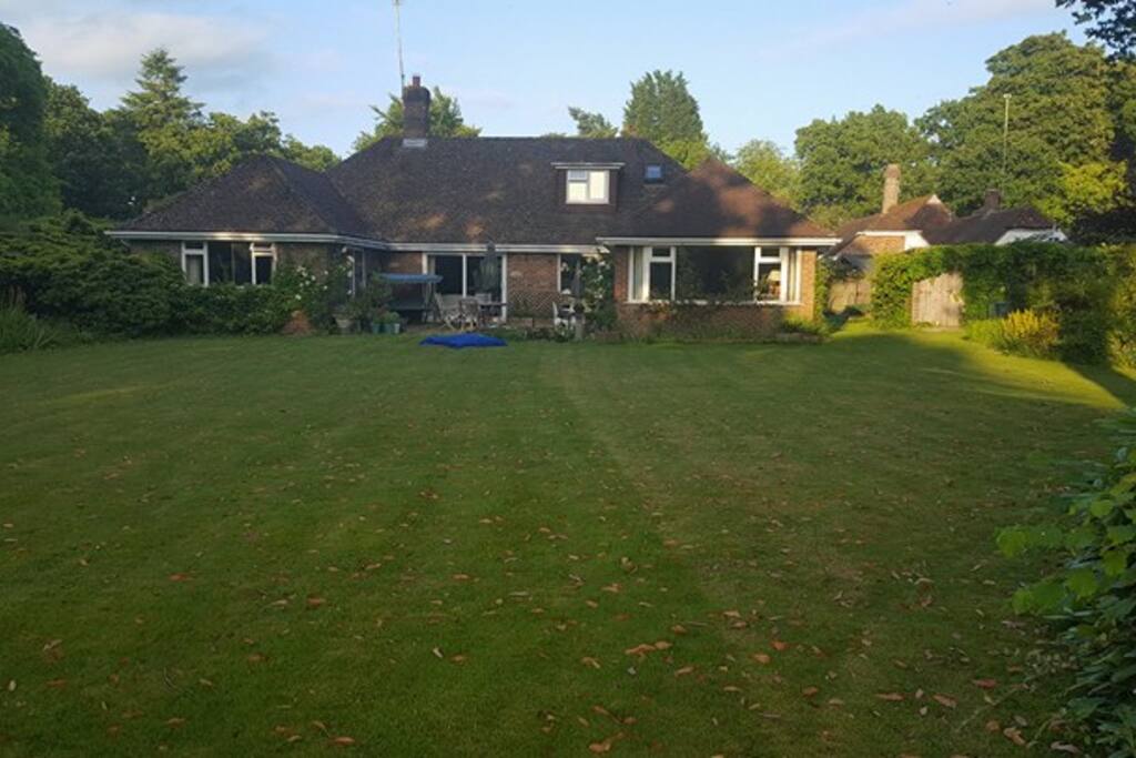 Large back garden