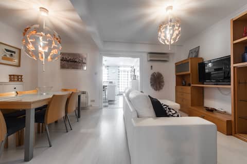 Ideal house meetings, terrace 50m, 14 people