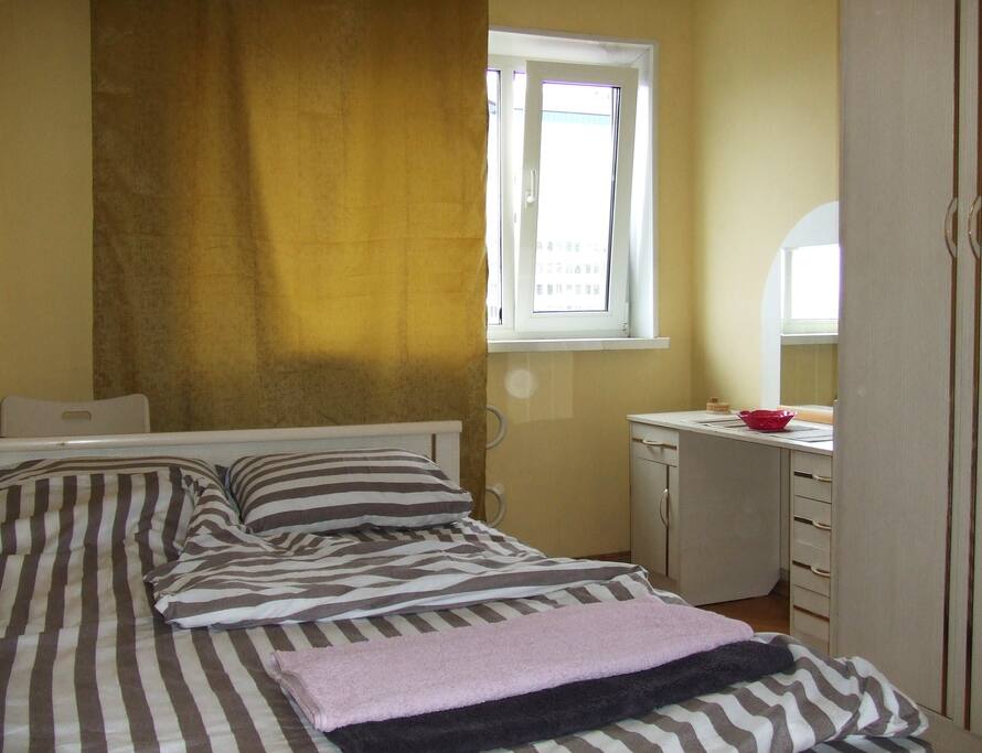 bedroom/спальня