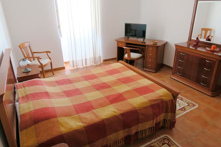 ห้องรวมชั้น 1 ห้องสุขา