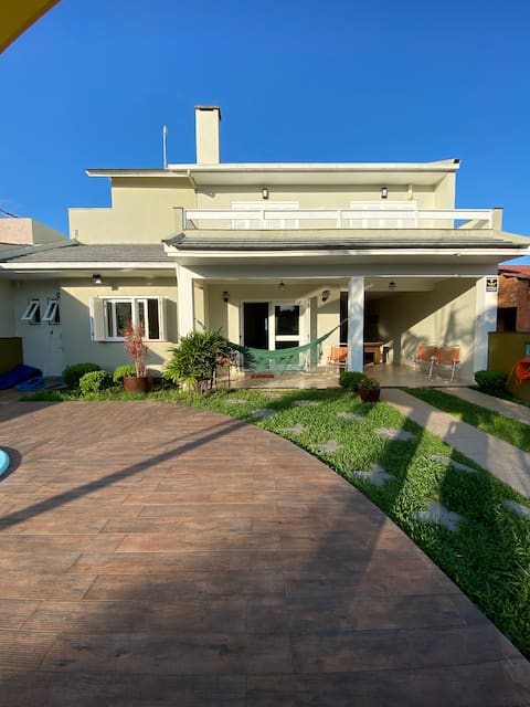 Large house with pool Praia Real - Torres