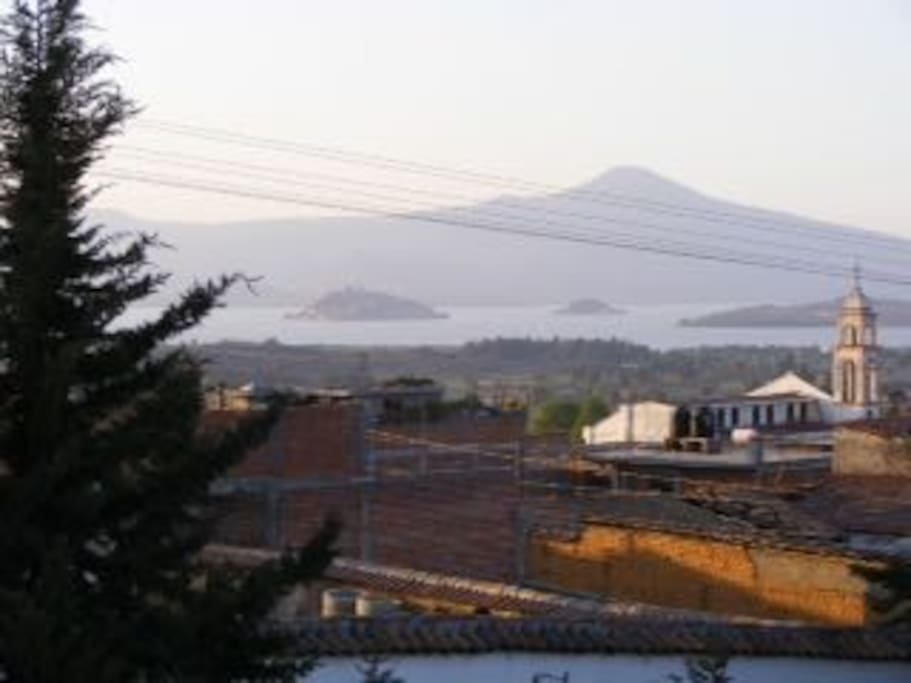 Vista al lago de Patzcuaro