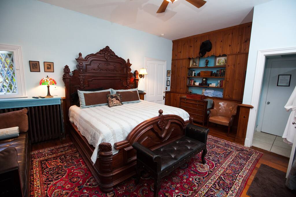 This is a pet friendly room