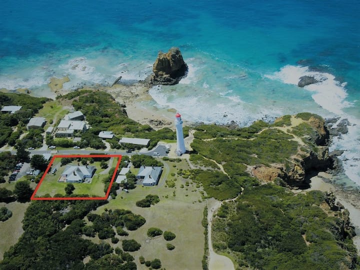 Aireys Inlet Holiday Rentals & Homes Victoria, Australia Airbnb