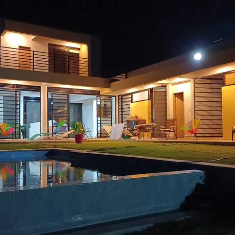Casa Gabriela, natural space with private pool