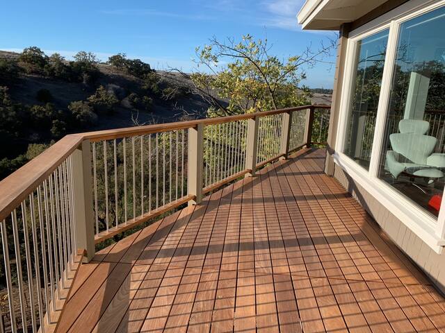 High End Luxury in the Silicon Valley gallery image 3