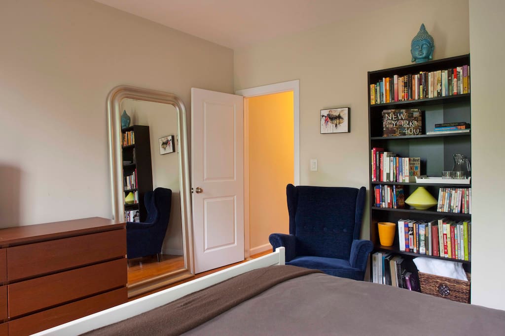 Reading nook with plenty of books on NYC