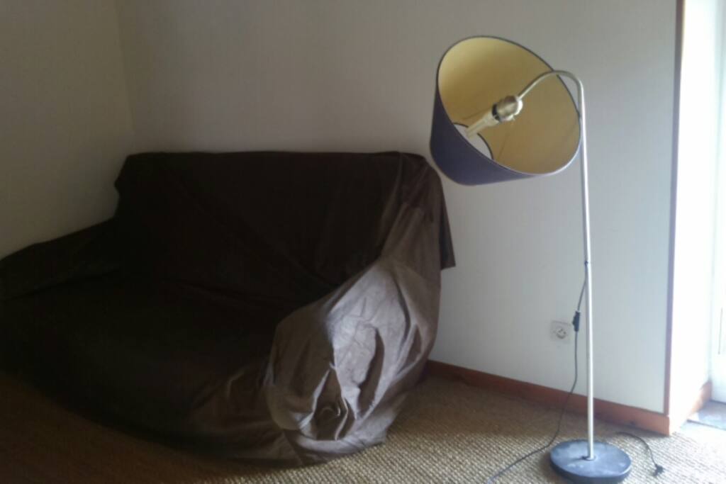 petit coin detente avec n clic clac TV...