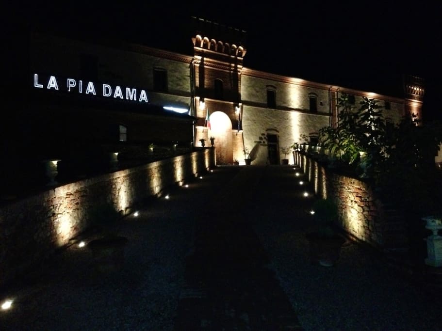La Pia Dama Residence