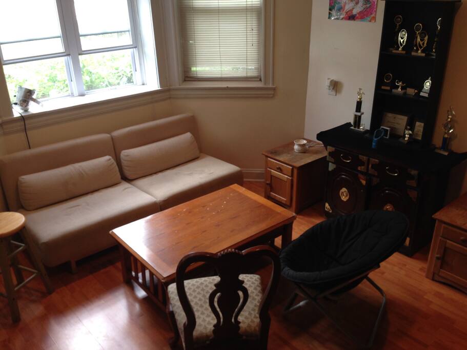 Living room area. Nice chill environment.