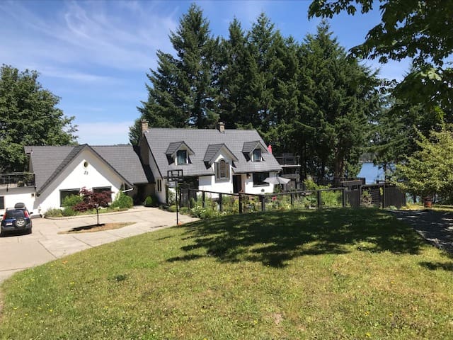 Douglas Beach house ” cottage” .