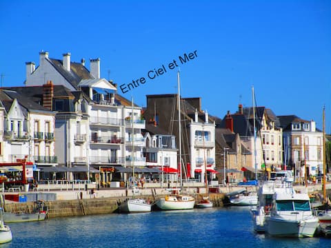 Popular Airbnb listing: Between Sky and Sea in Le Pouliguen