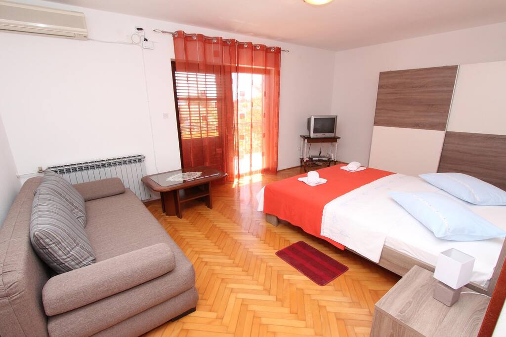 Nadia Premantura camere holidays unterkünfte Ferie