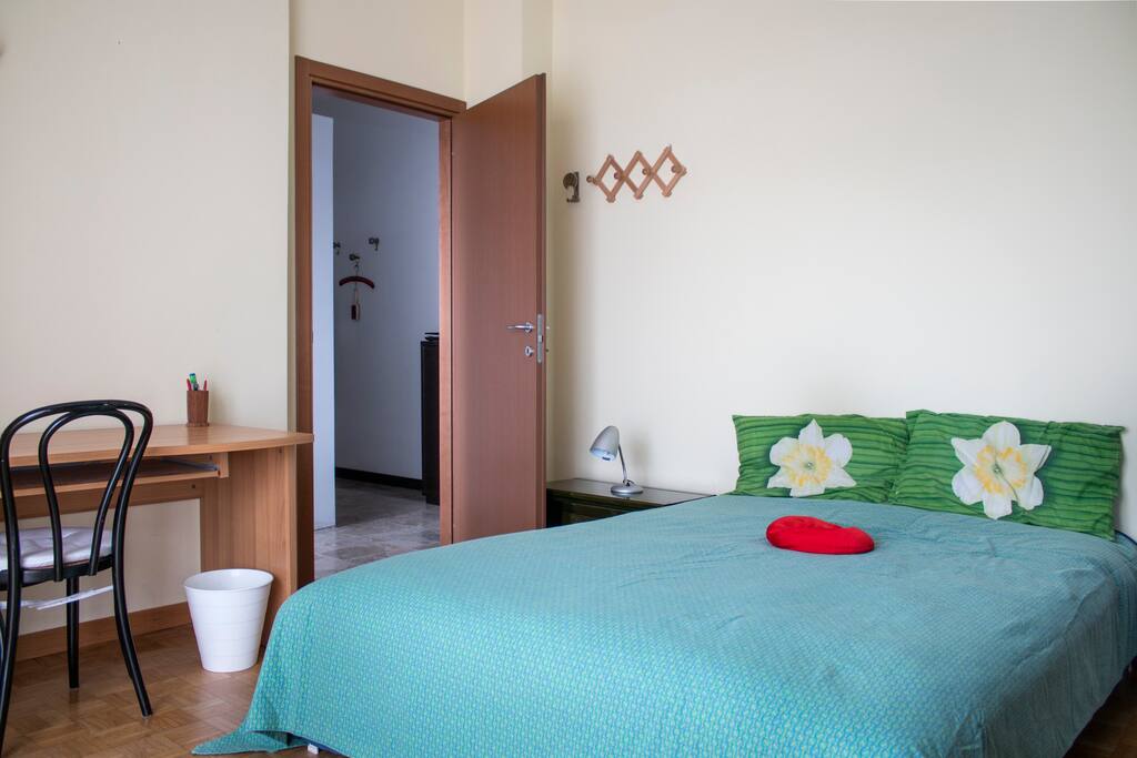 bed for two persons