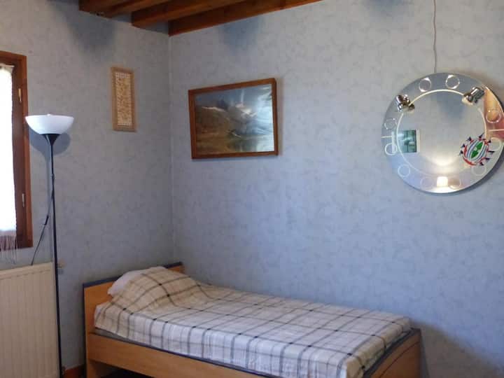 Спална соба 2