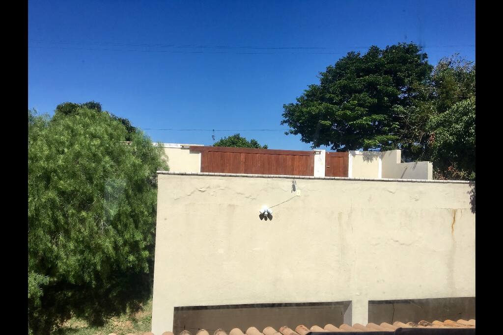 Garagem para dois carros /// Two car garage