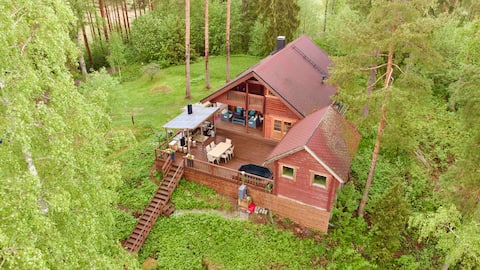 Cottage with hot tub on the lake southern Finland.