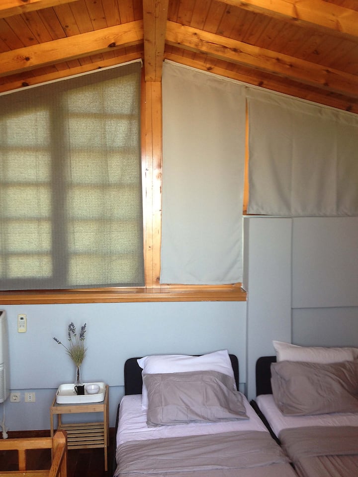 Spavaća soba 3 – potkrovlje