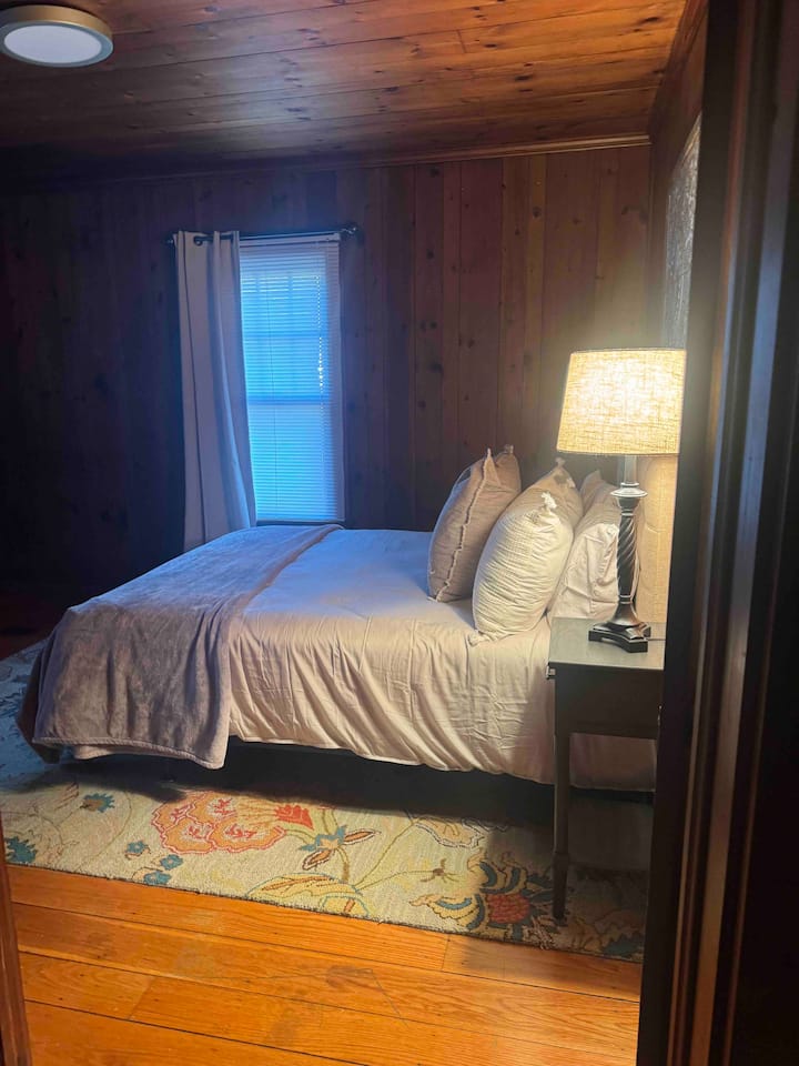 Dormitorio2 con cama tamaño queen