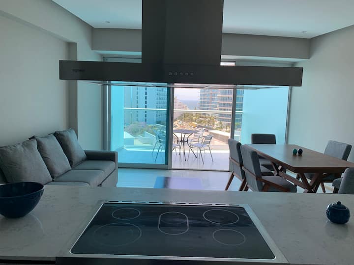 Nuevo Vallarta's New Marítima Golf Condominium Condominiums for Rent