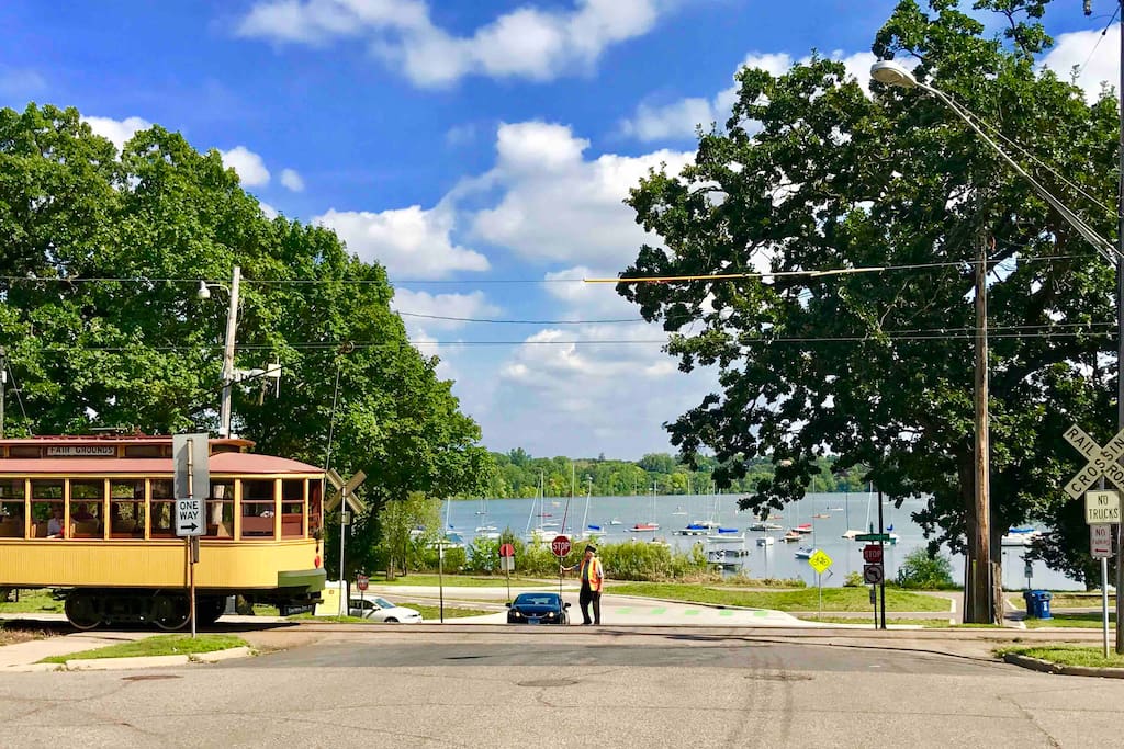 Location, location, location...
Our Airbnb is just a few steps to Lake Harriet. You’ll be charmed from the very moment you drive up and get a glimpse of Lake Harriet.