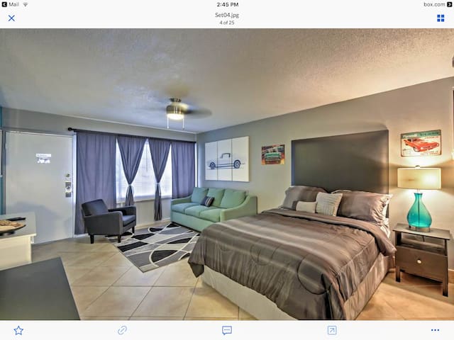 Get 2 schlafzimmer suiten daytona beach For iPhone