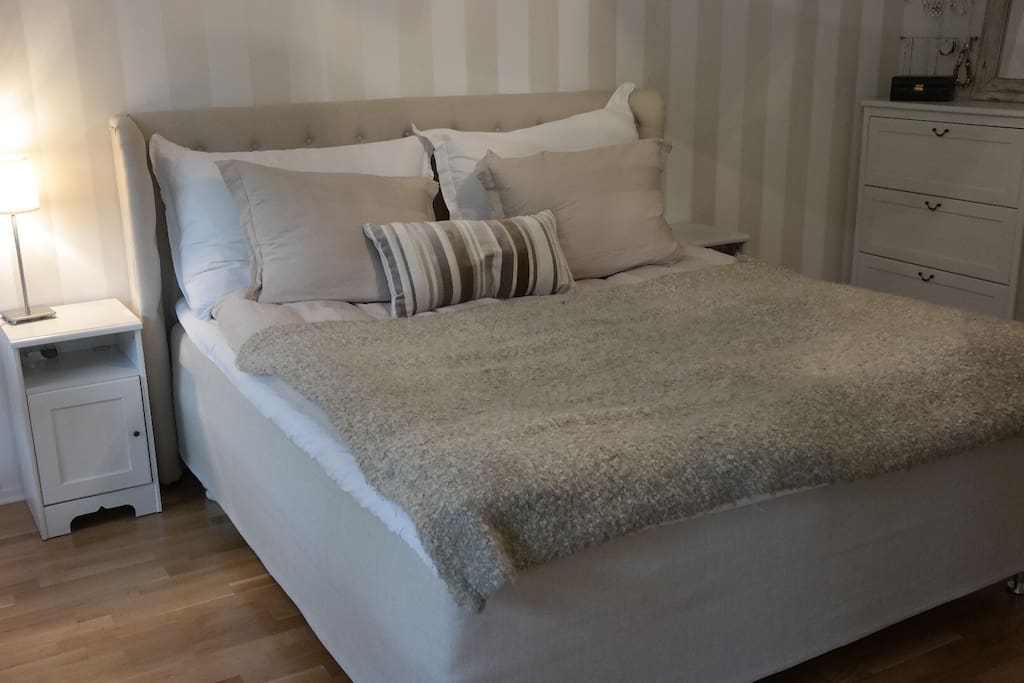 Master bedroom with Svane king size bed